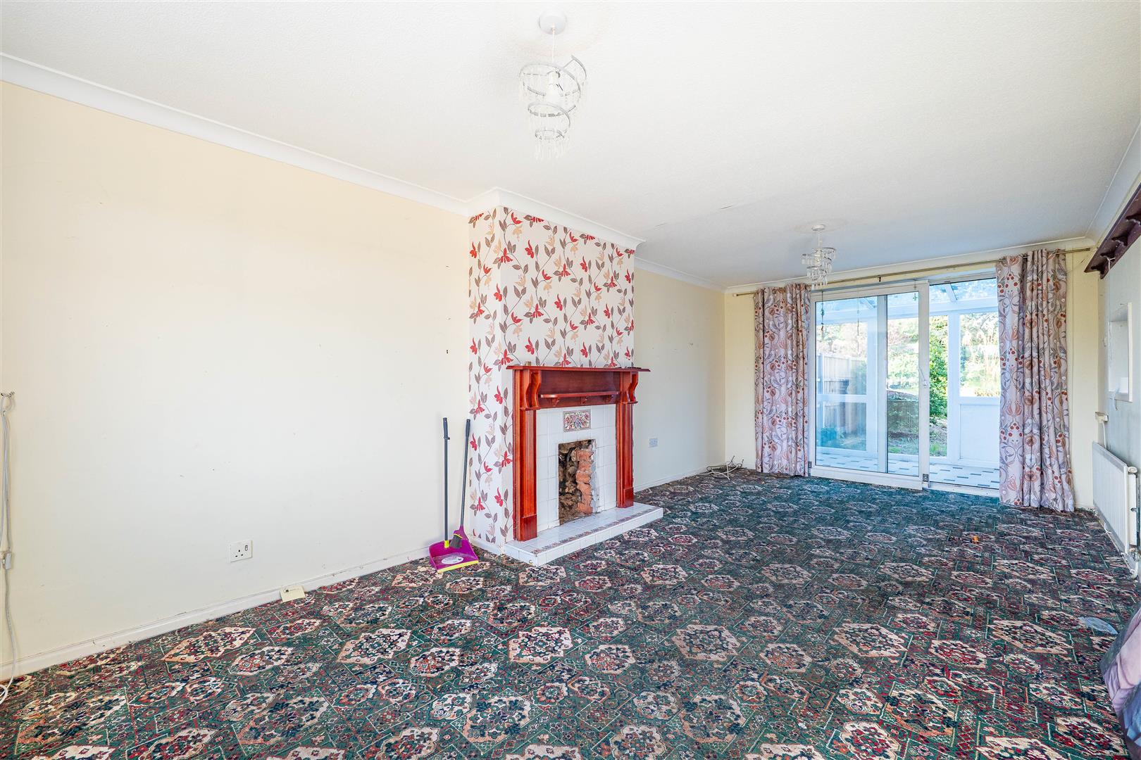 Lourdes Avenue, Preston